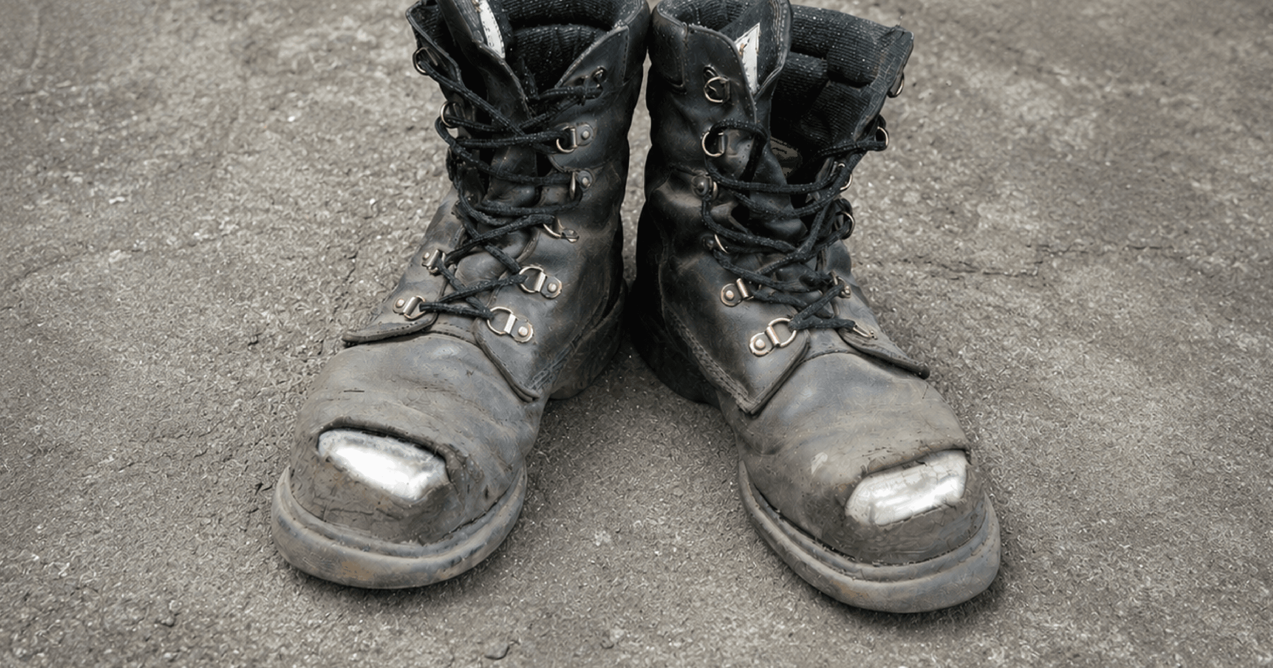 8 Signs Your Safety Boots Need Replacing